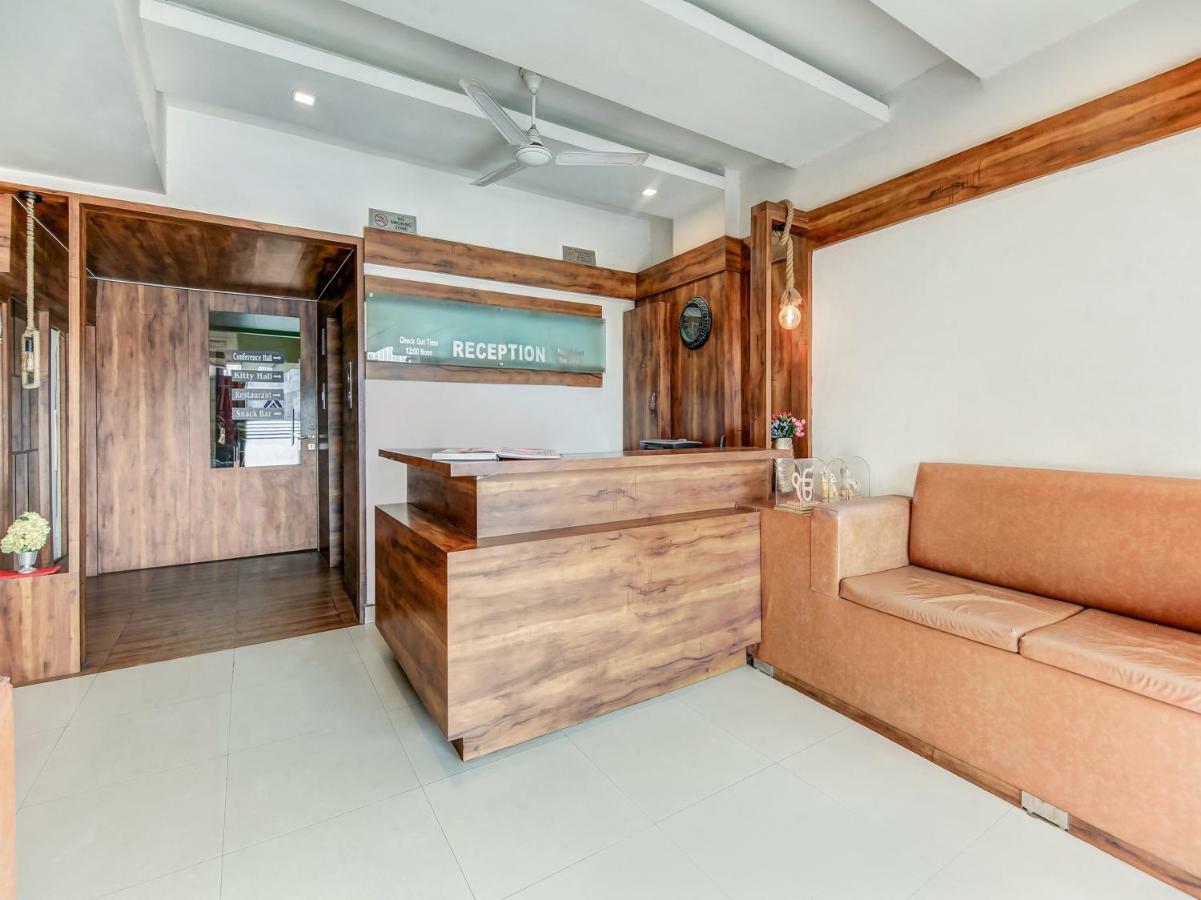 Oyo 27999 Hotel Deep Sirsa Екстериор снимка