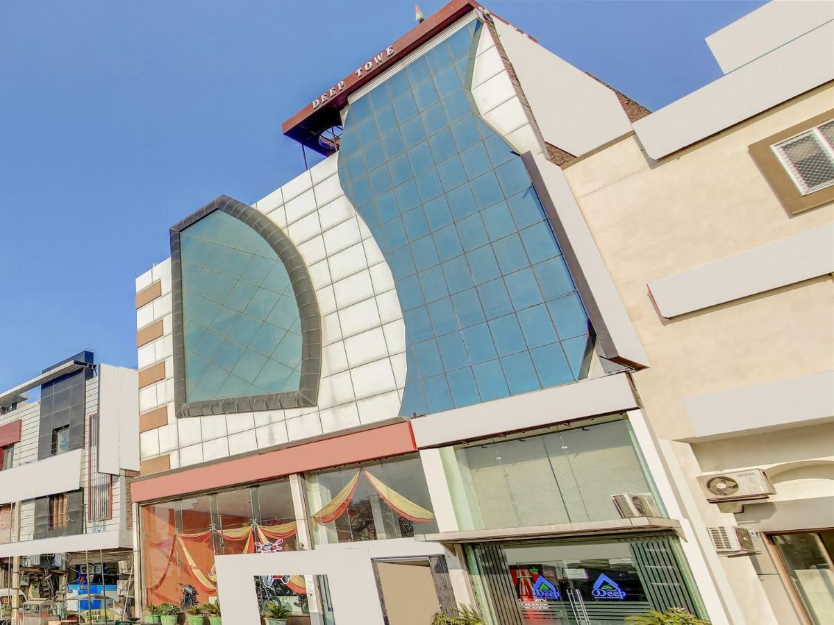 Oyo 27999 Hotel Deep Sirsa Екстериор снимка